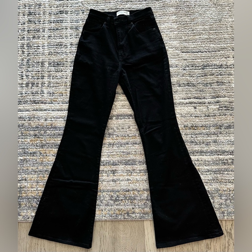 Abercrombie & Fitch Black Ultra High Rise Pants